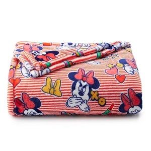 Disney Minnie Mouse Oversized Throw